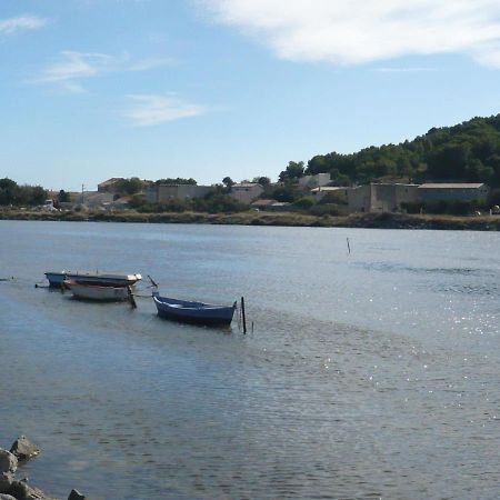 Holiday Home Les Romarines-6 By Interhome Gruissan Dış mekan fotoğraf